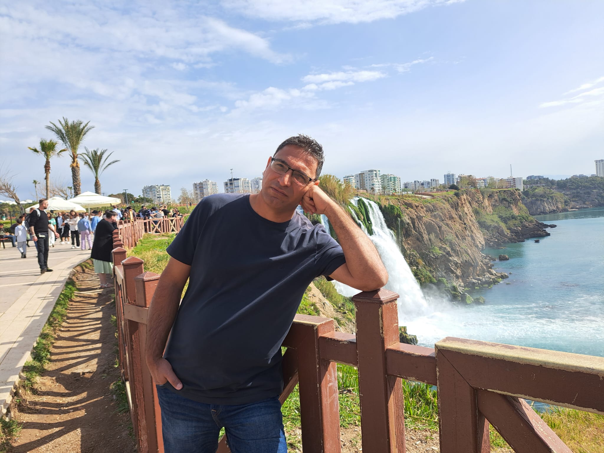 רונן הלל ניהול מוניטין